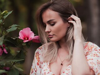 VeronicaMilson anal cam livejasmin